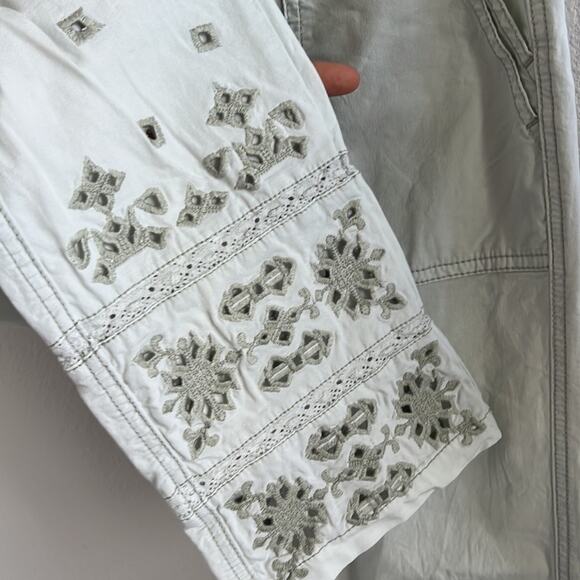By Anthropologie The Wanderer Neutral Eyelet Lace Pants 29 - Picture 5 of 9